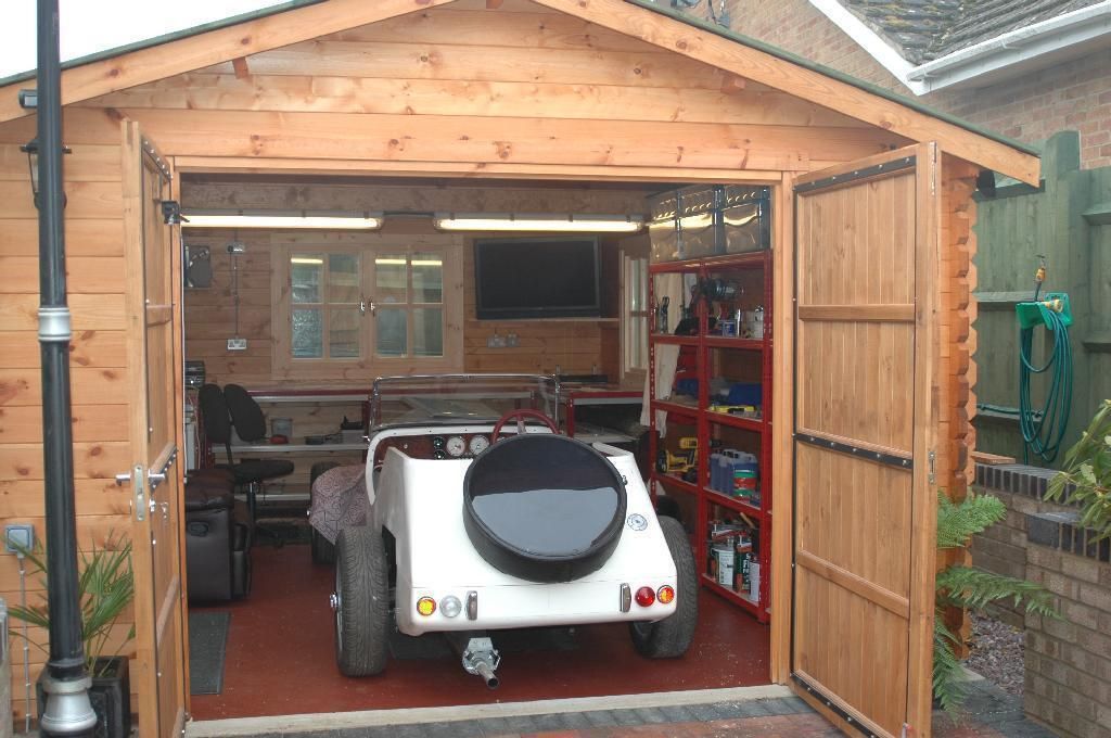 Wooden garages, Quick garden LTD Quick garden LTD Classic style garage/shed