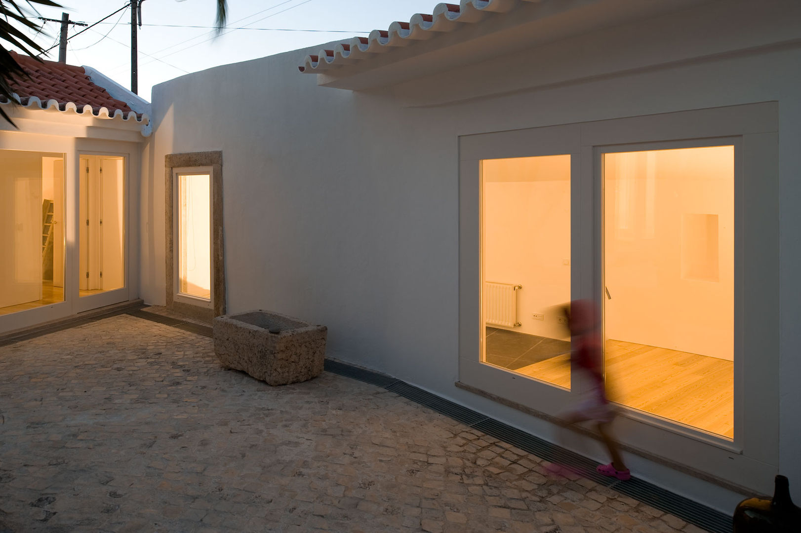 Casa em Torres Vedras, Atelier Central Arquitectos Atelier Central Arquitectos Maisons minimalistes