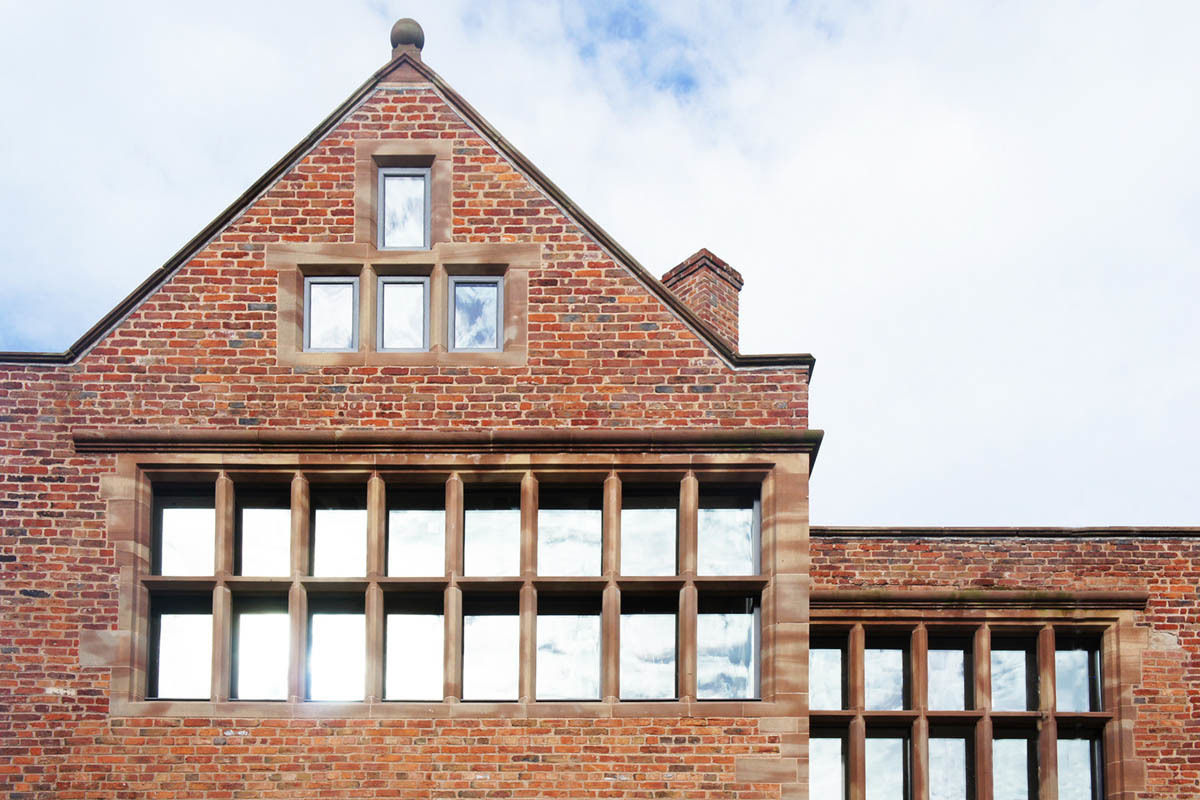 Bewsey Old Hall Pearson Architects Casas modernas