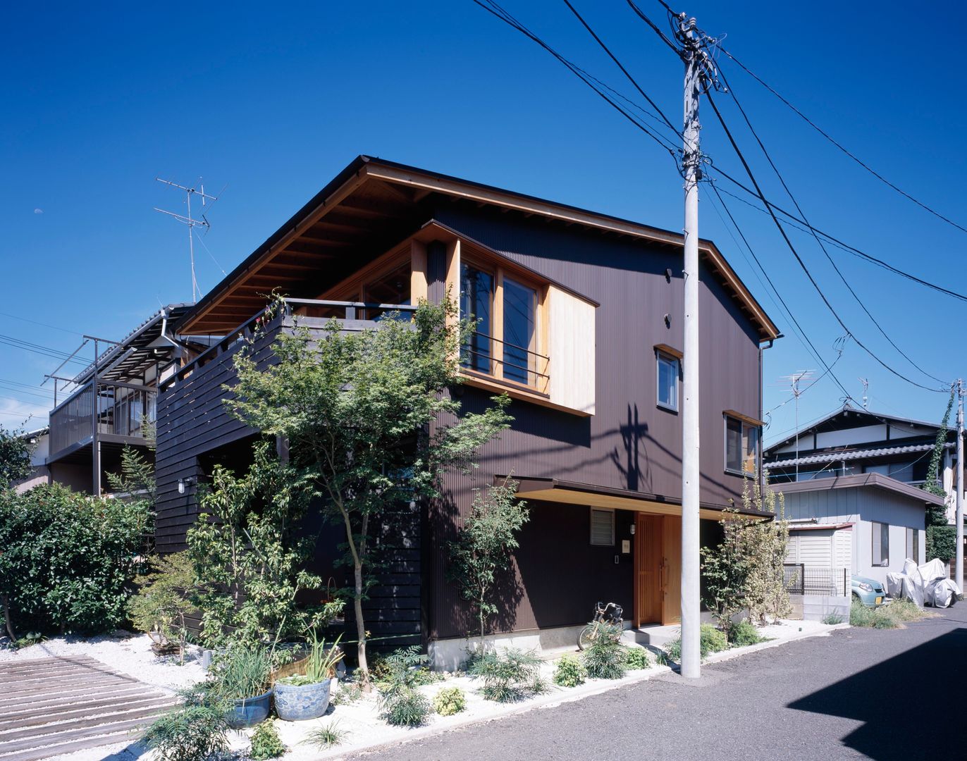 Ｈｉｄａｍａｒｉハウス, しまだ設計室 しまだ設計室 Casas de estilo ecléctico