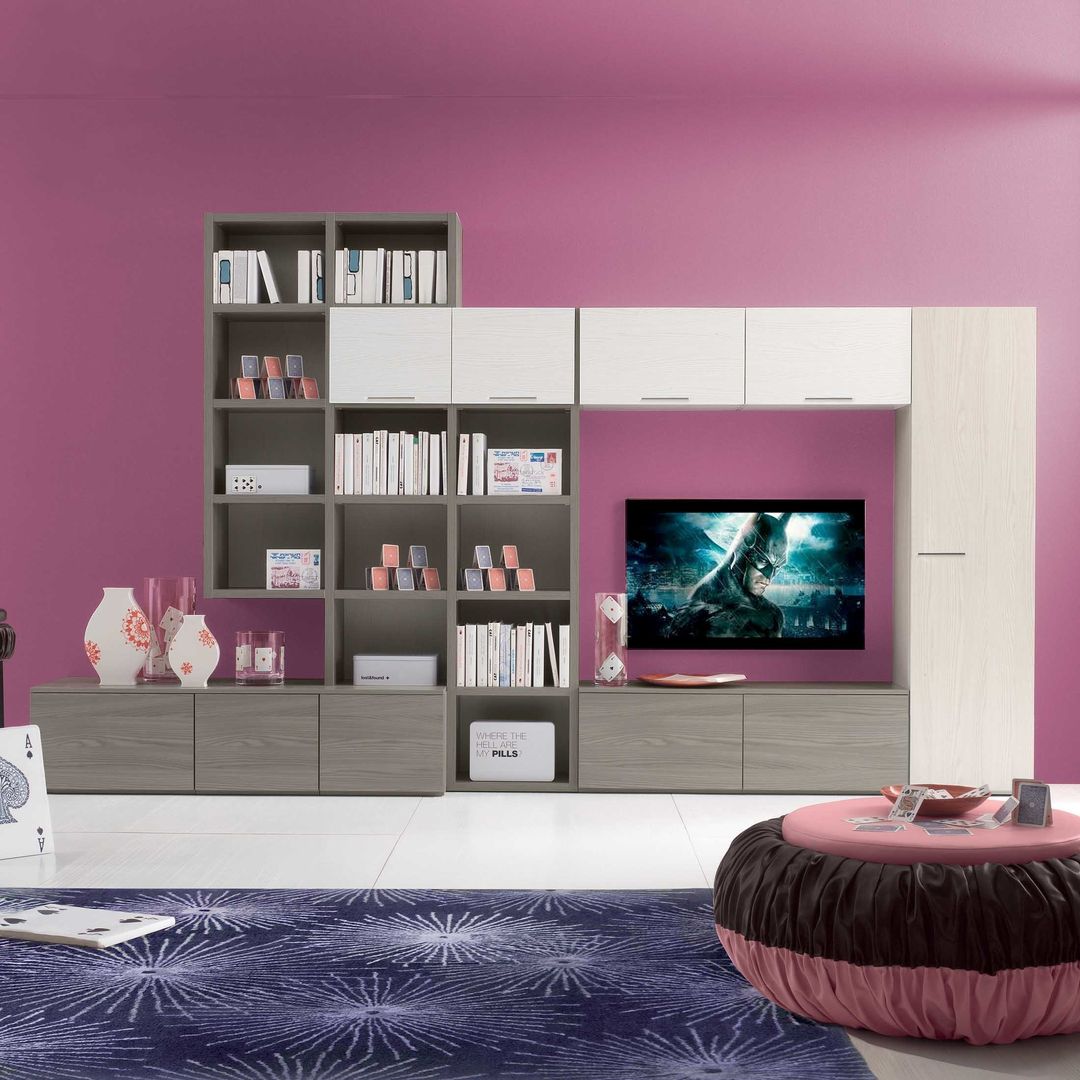 'Bhakta' TV/media unit by Mobilstella homify Salas de estar modernas TV e mobiliário