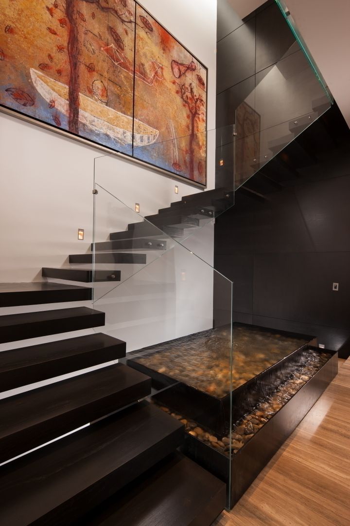 Casa CH, GLR Arquitectos GLR Arquitectos Modern corridor, hallway & stairs