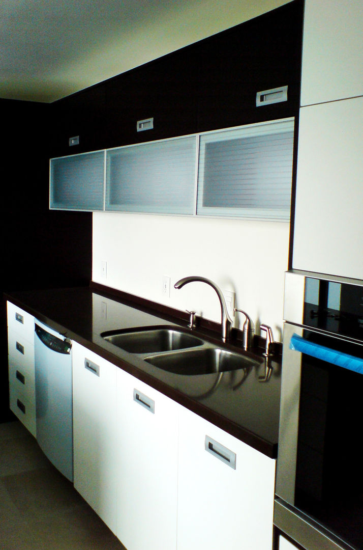 Casa Pedrregal , Visual Concept / Arquitectura y diseño Visual Concept / Arquitectura y diseño Modern style kitchen