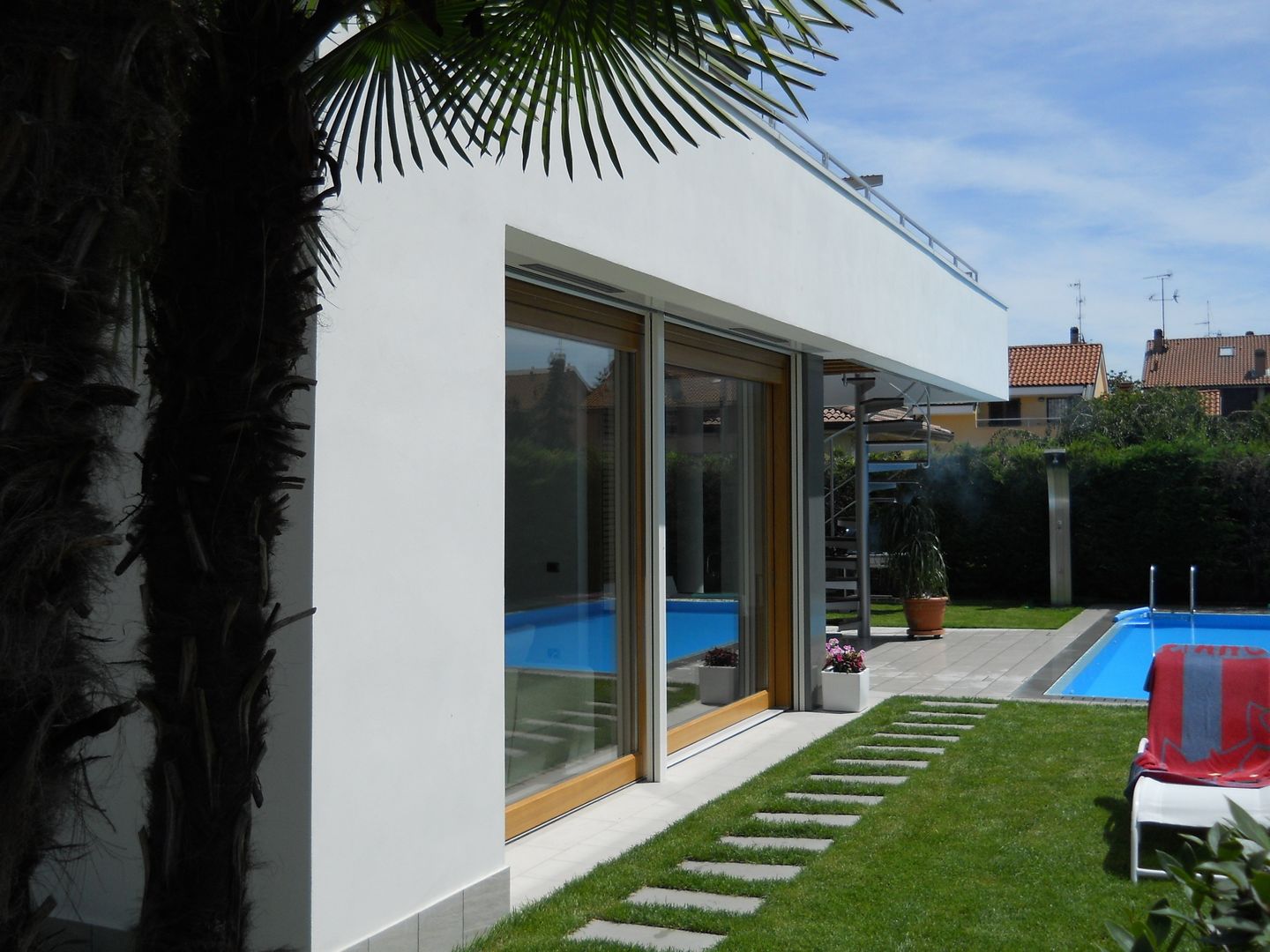 Ampliamento Villa e nuova Piscina, Studio di Architettura Fiorentini Associati Studio di Architettura Fiorentini Associati Modern Houses