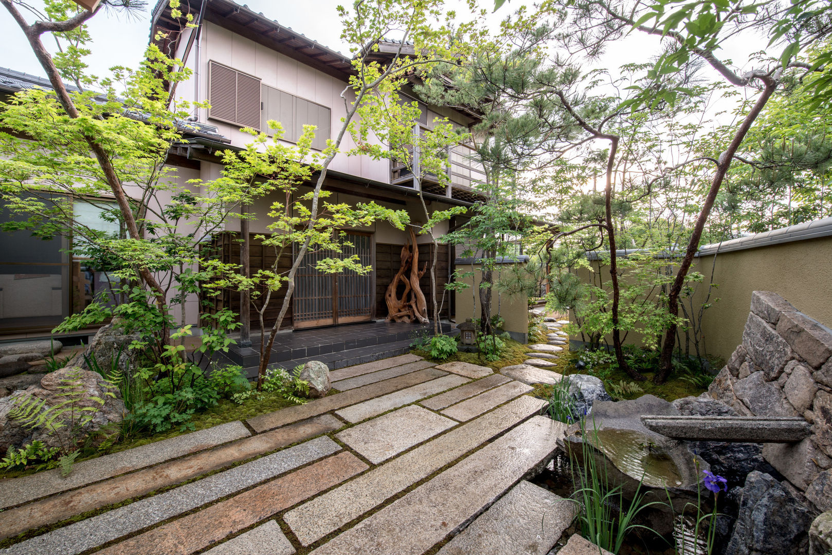 山口県山口市 U邸, 株式会社近江庭園 株式会社近江庭園 Giardino moderno