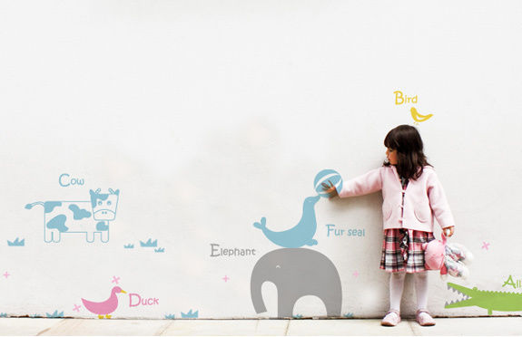 애니멀알파벳, 인그리고(ingrigo) 인그리고(ingrigo) Habitaciones para niños de estilo moderno Accesorios y decoración