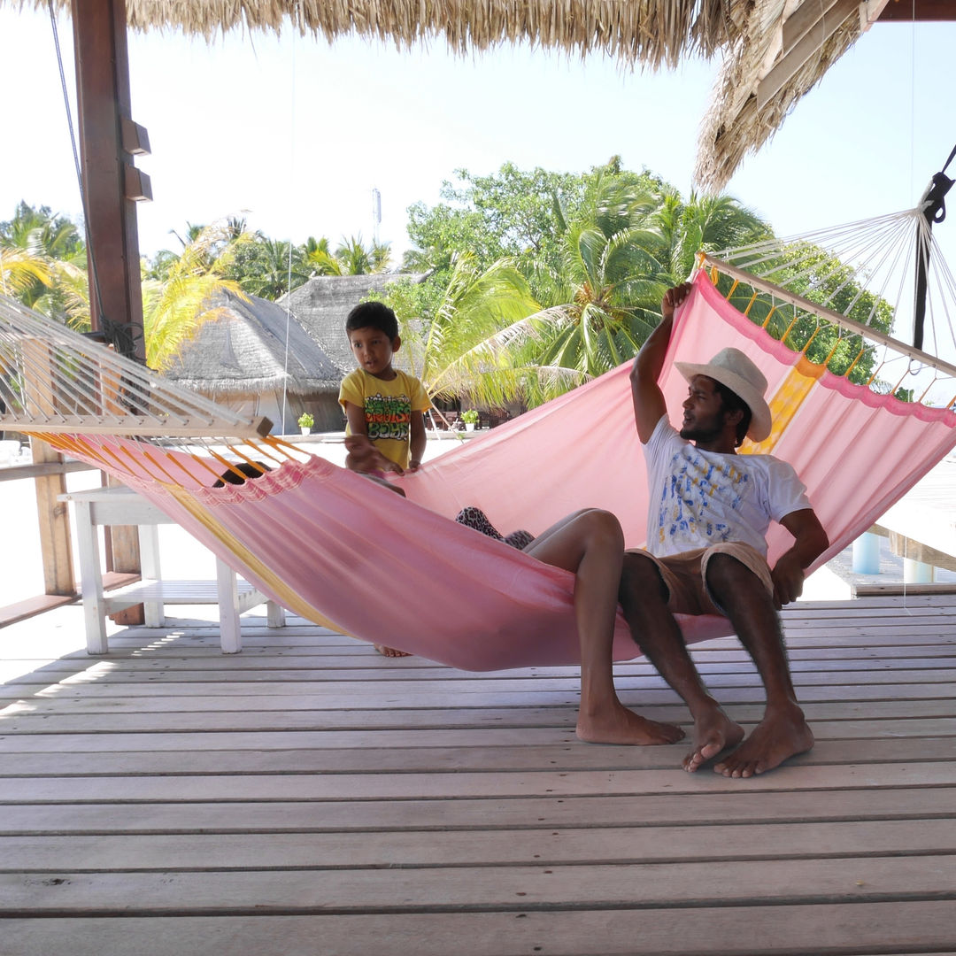 Coral Caribe Single Spreader Bar Hammock Emilyhannah Ltd Tropical style garden Furniture