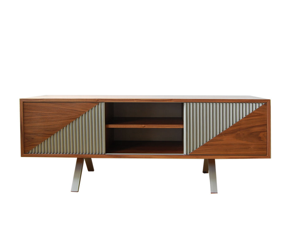 homify Phòng khách TV stands & cabinets