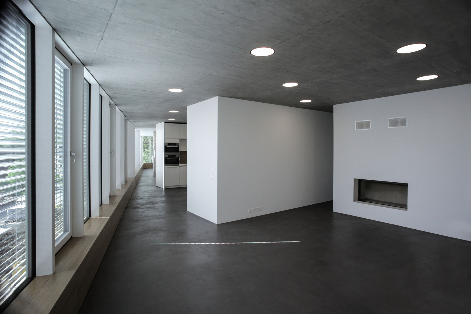 Einfamilienhaus Fehraltorf, Schweiz, mpp architekten ag mpp architekten ag 모던스타일 거실