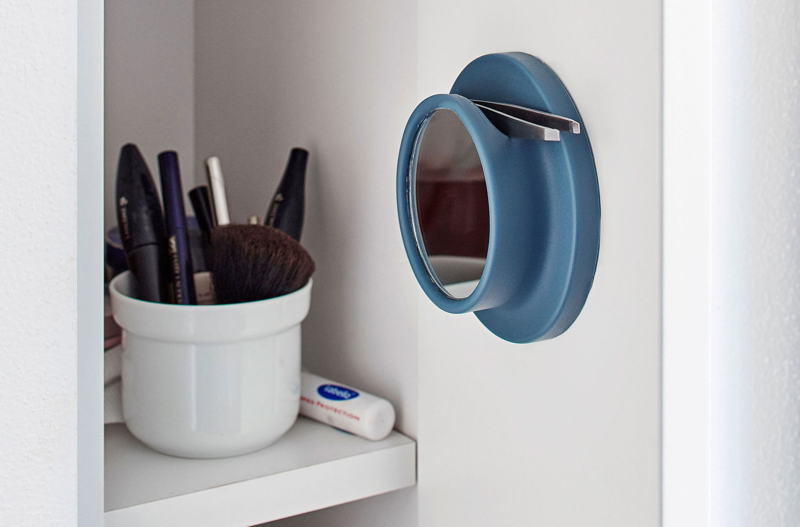 Macro (Geelli, 2015), Alberto Ghirardello Design Studio Alberto Ghirardello Design Studio Kamar Mandi Modern Mirrors