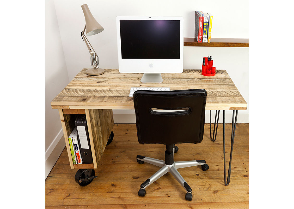 Industrial office Desk swinging monkey designs Industrialne domowe biuro i gabinet Biurka