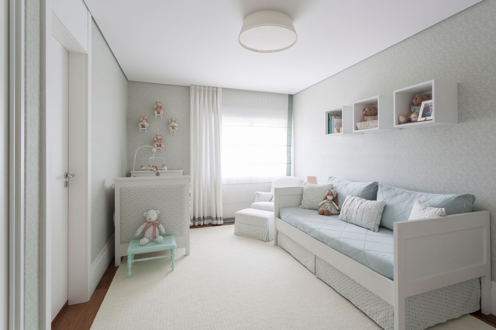 quarto de bebe, BMG Arquitetura BMG Arquitetura Nursery/kid’s room