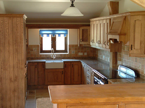 Some Recent Installations, Traditional Woodcraft Traditional Woodcraft Rustic style kitchen