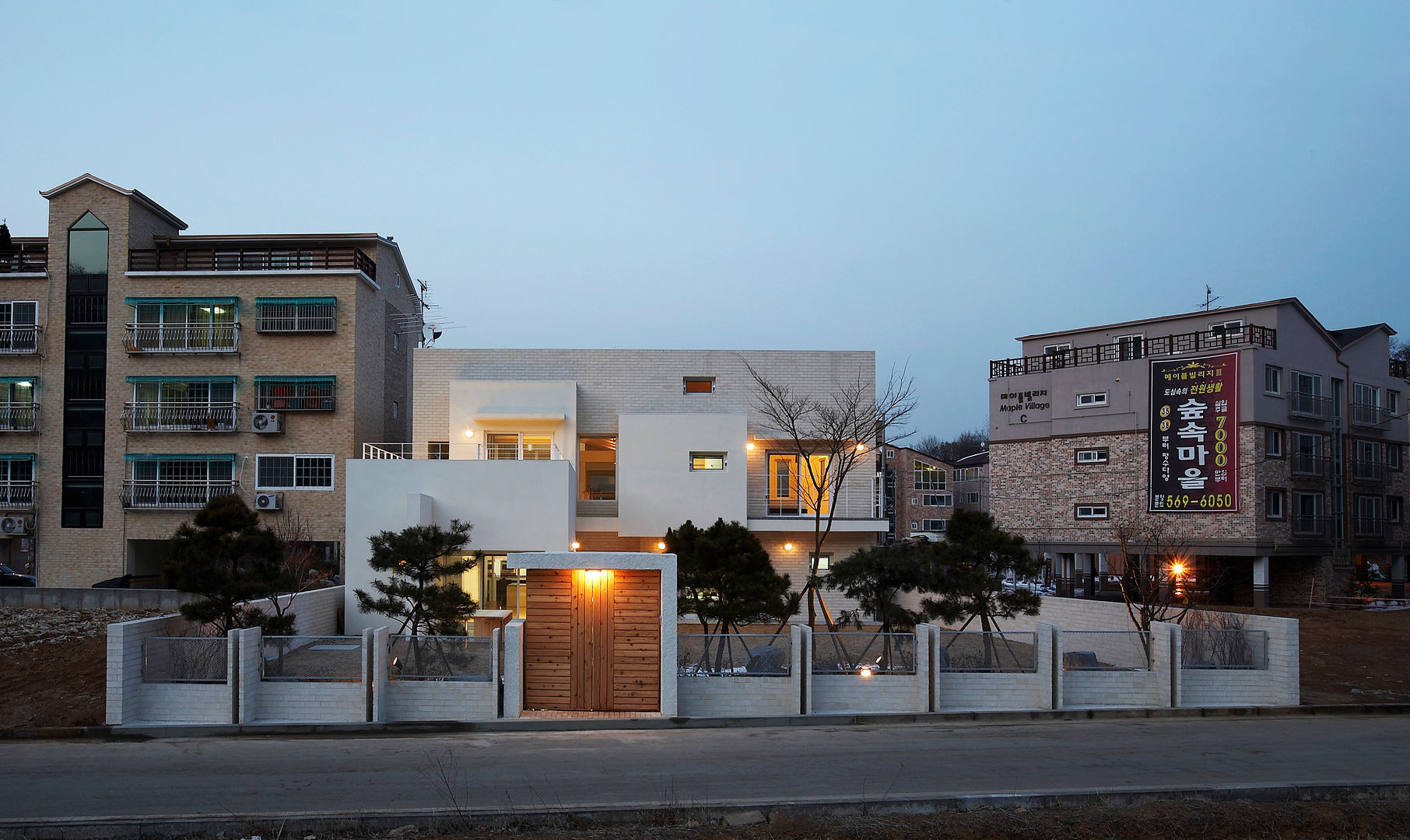 인천 검암동 주택, (주)건축사사무소 아뜰리에십칠 (주)건축사사무소 아뜰리에십칠 Modern Houses