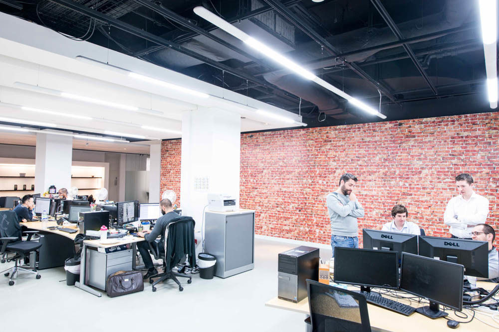 Industrial brick effect wall mural for office interior design Vinyl Impression Espaces commerciaux Bureaux