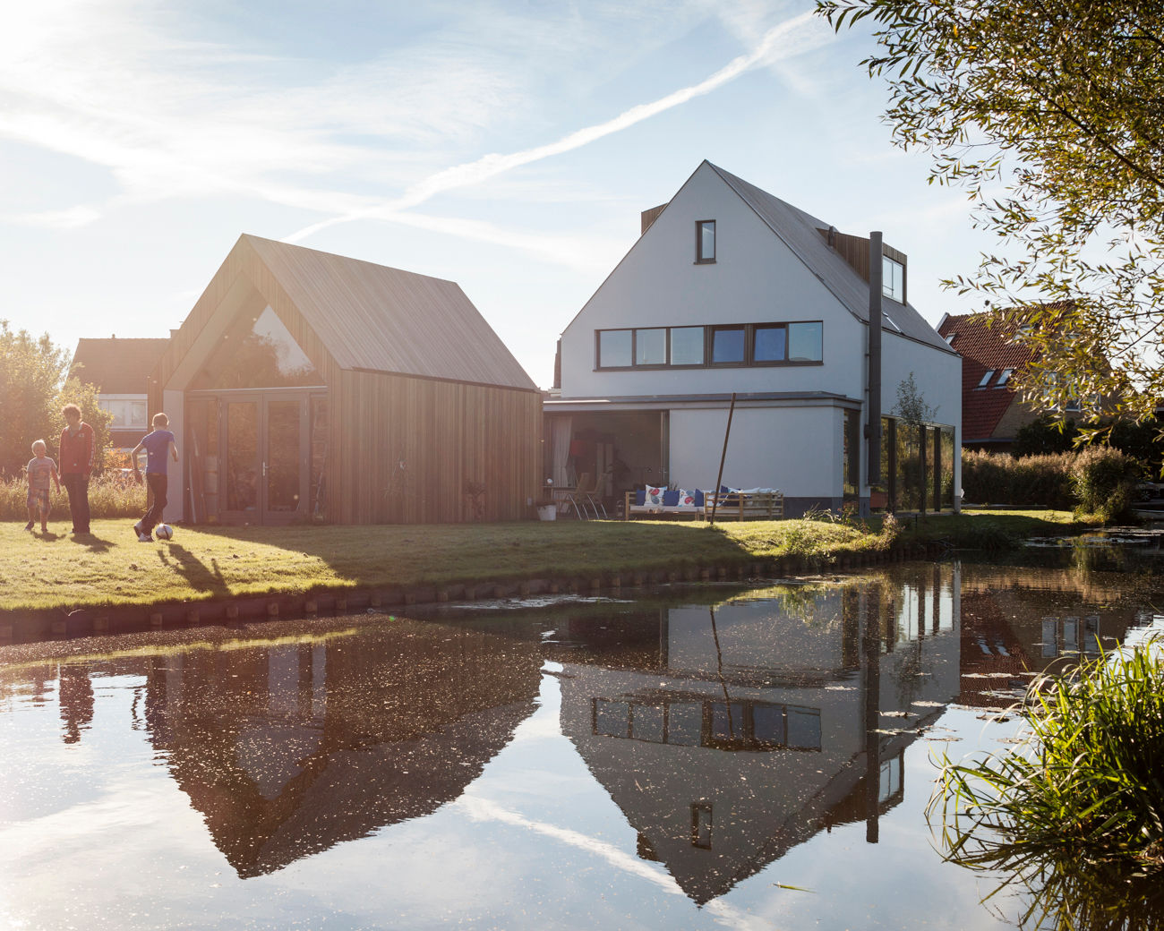 Woonhuis Kadoelen Amsterdam Noord, Équipe architectuur en urbanisme Équipe architectuur en urbanisme Casas de estilo moderno