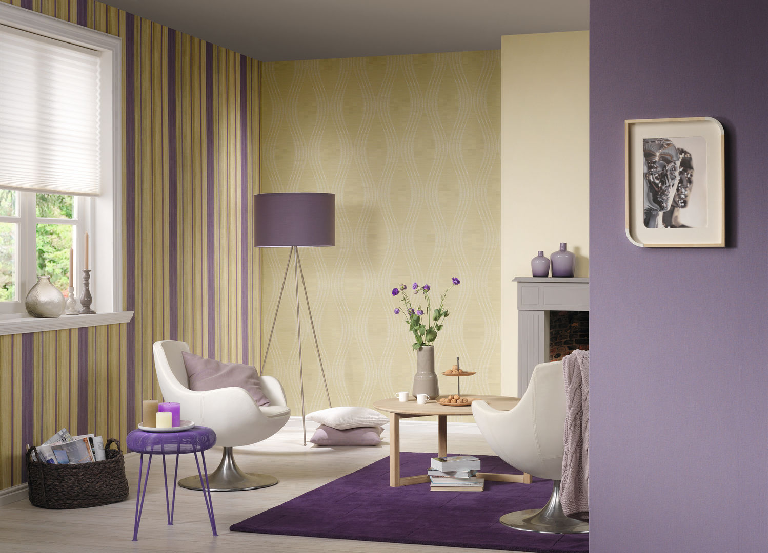 94012-1 Le Chic - A.S. Creation Vinyltapete TAPETENMAX® - Kröger GmbH Moderne Wohnzimmer Möbel,Eigentum,Anlage,Lila,Fenster,Innenarchitektur,Dekoration,Kompfort,Gebäude,Violett