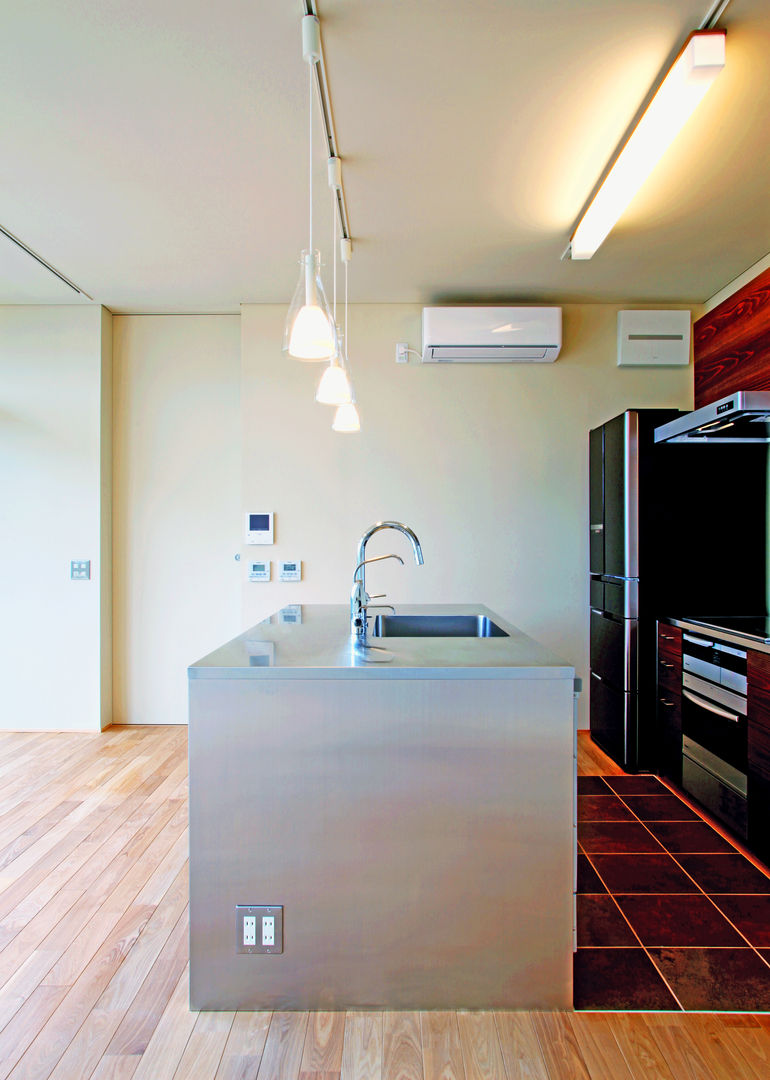 House in Mure, 高倉設計事務所 高倉設計事務所 Modern kitchen