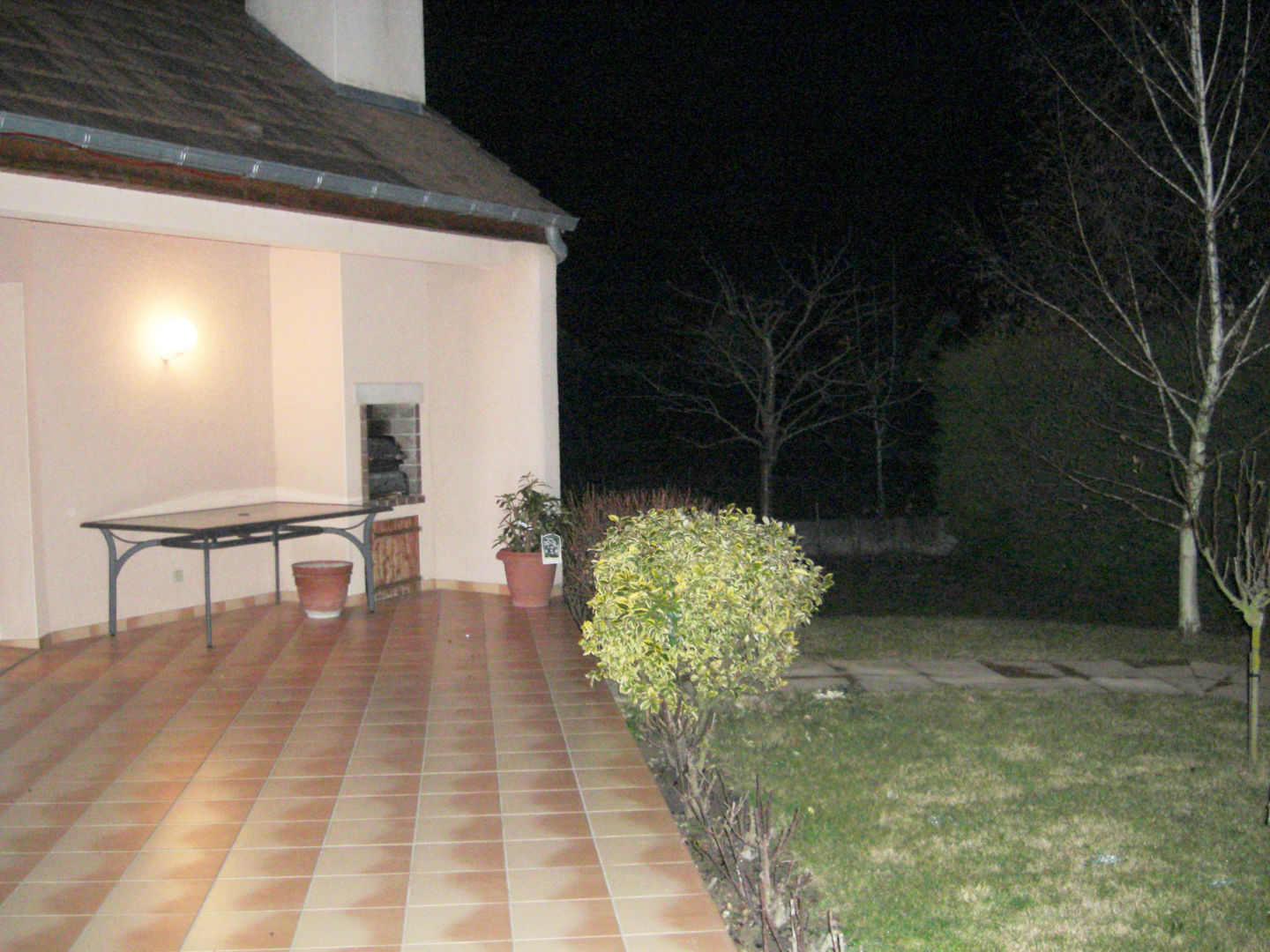 avant , terrasse en carrelage AD2