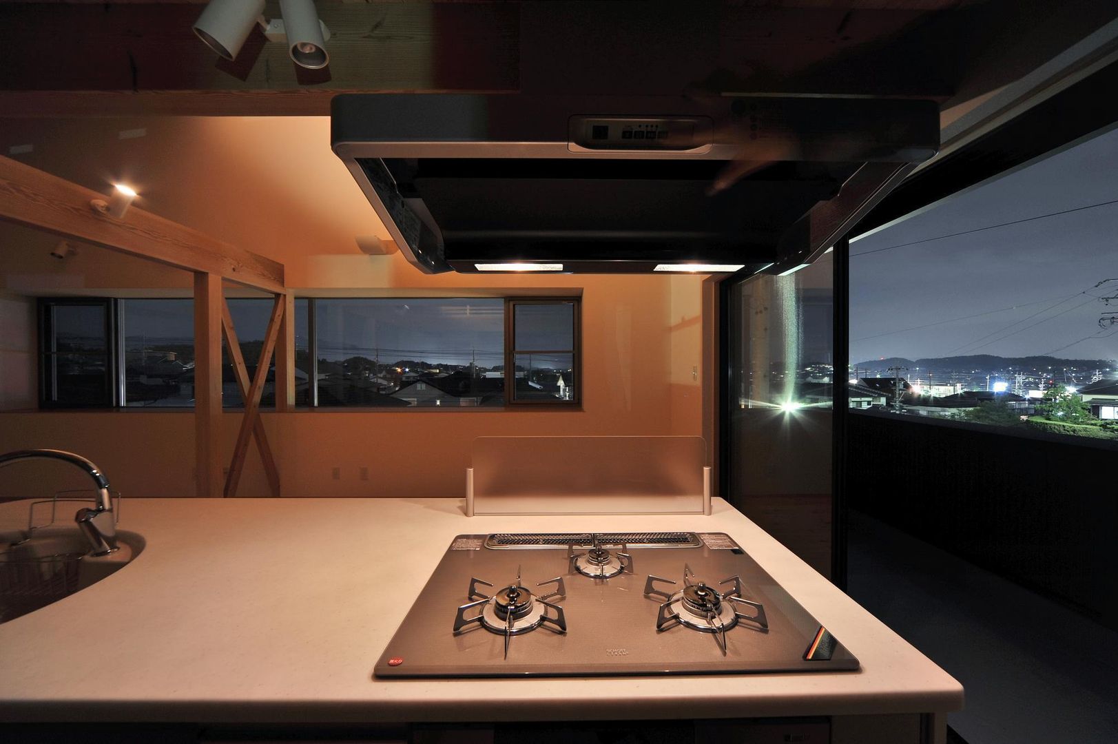 松本の家 , 若山建築設計事務所 若山建築設計事務所 Cocinas modernas: Ideas, imágenes y decoración