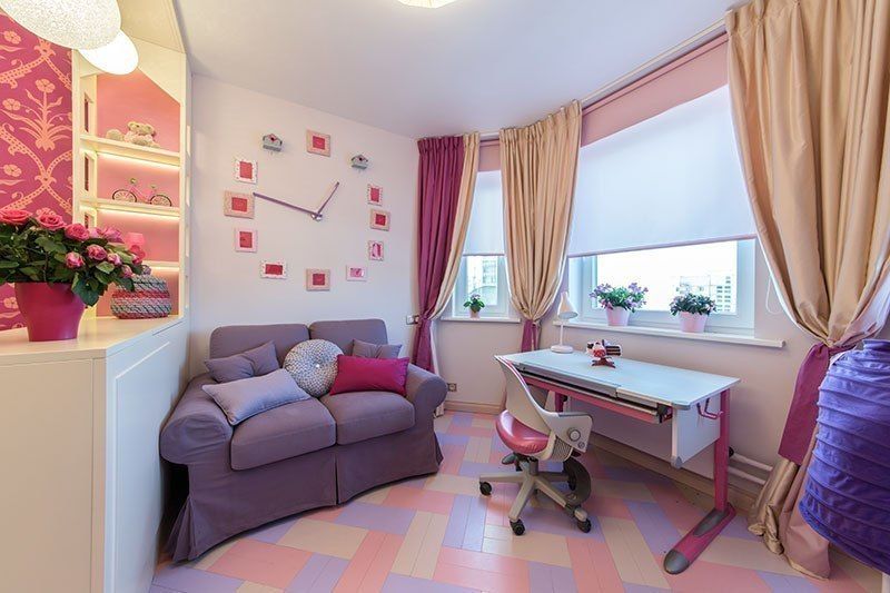 Комната с маркерной стеной для юной талантливой девушки, IdeasMarket IdeasMarket Nursery/kid’s room