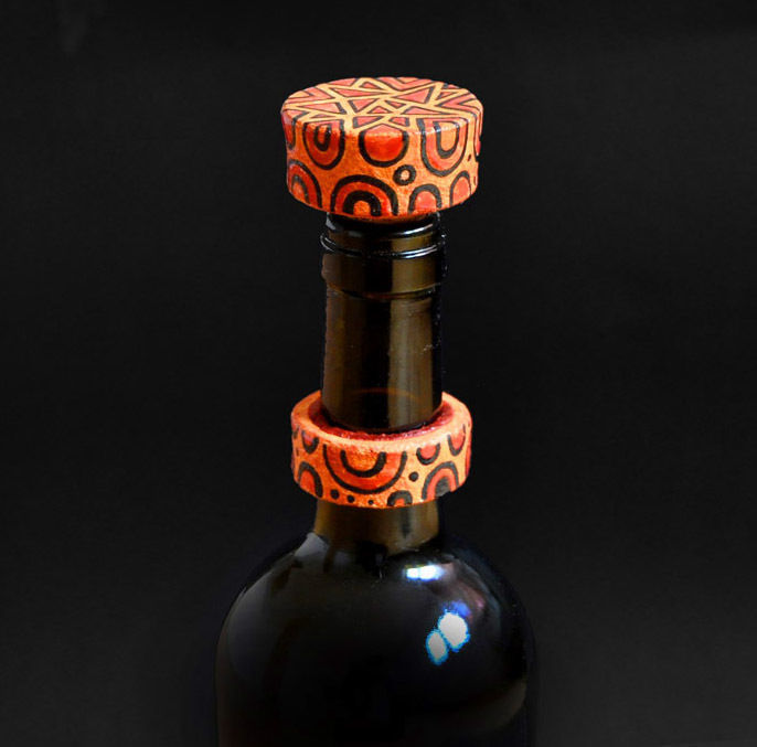 Ceramic wine set homify Mediterranean style wine cellar Ceramic Wine cellar