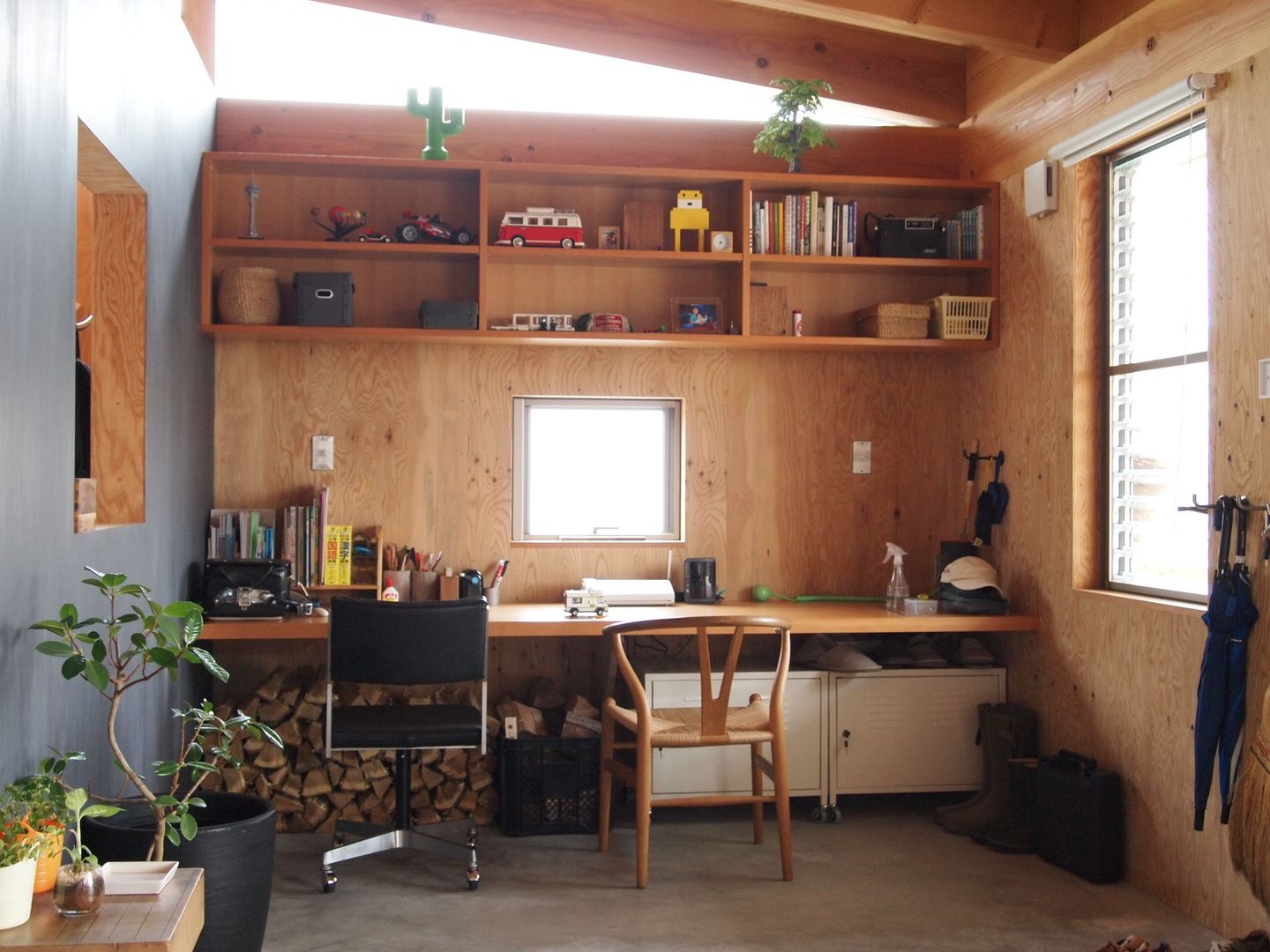 家族のワークスペース｜mat house KAZ建築研究室 オリジナルデザインの 多目的室