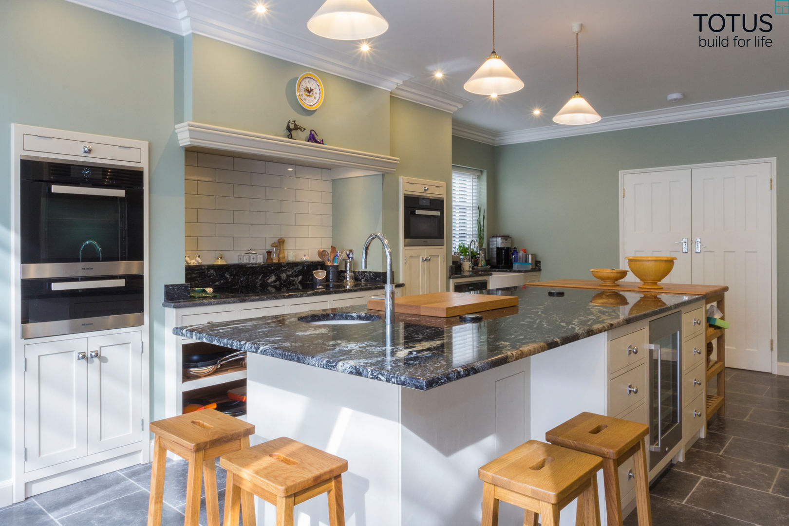 House extension and transformation, Wandsworth SW18, TOTUS TOTUS Country style kitchen