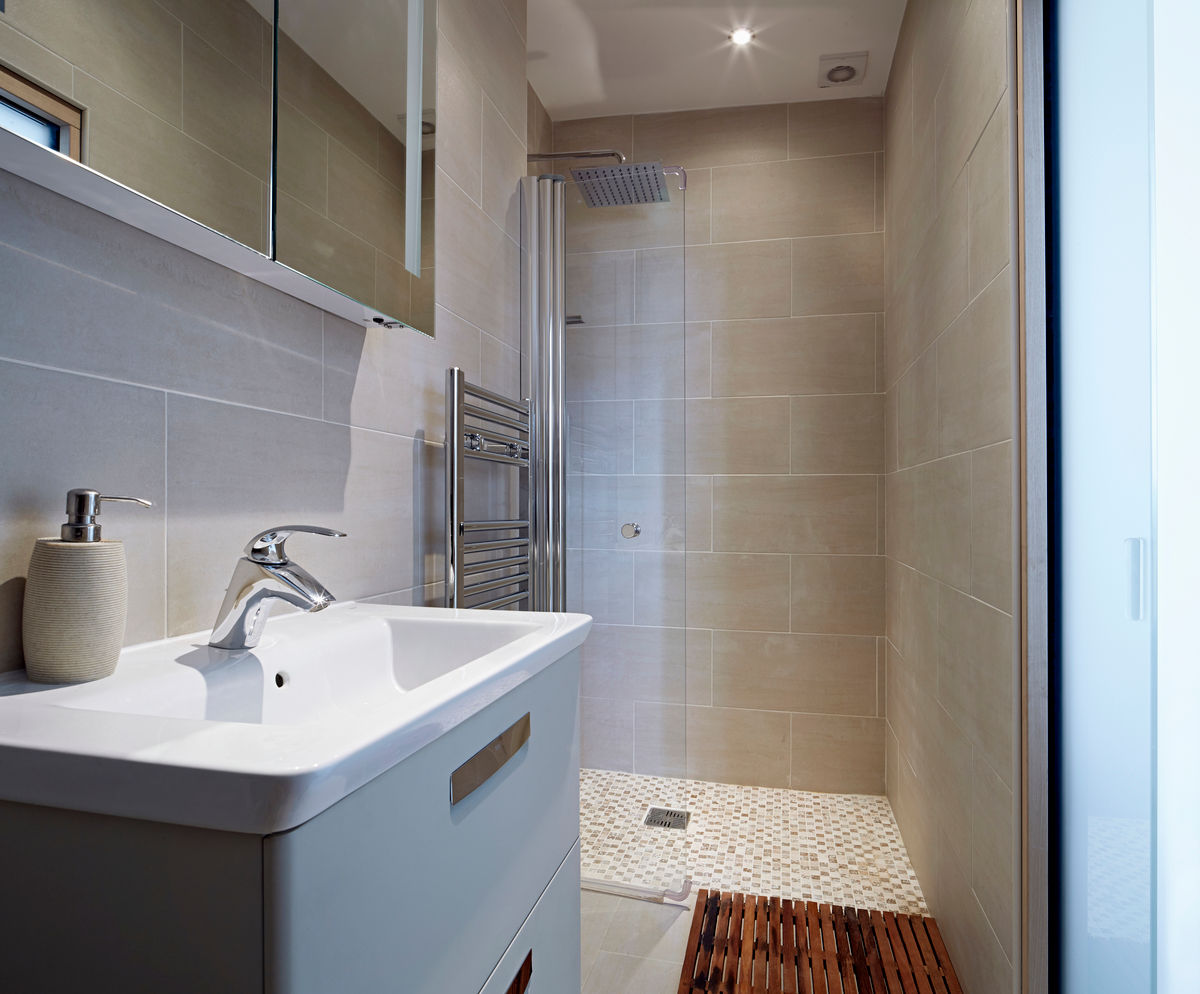 En Suite Collective Works Modern bathroom