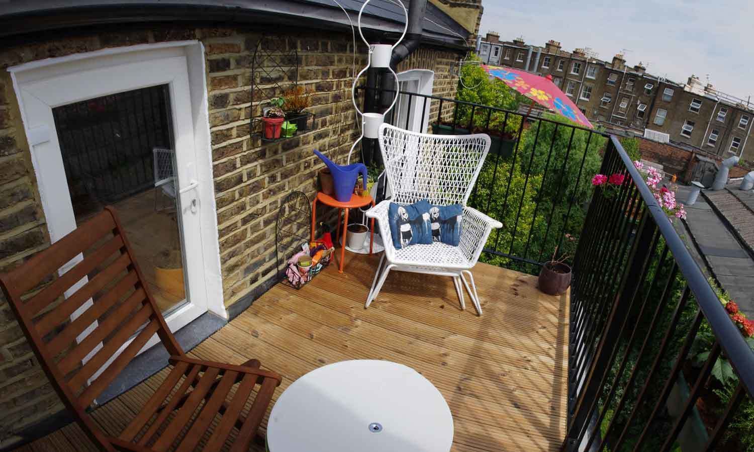 A Sun Lit Terrace Collective Works Modern balcony, veranda & terrace