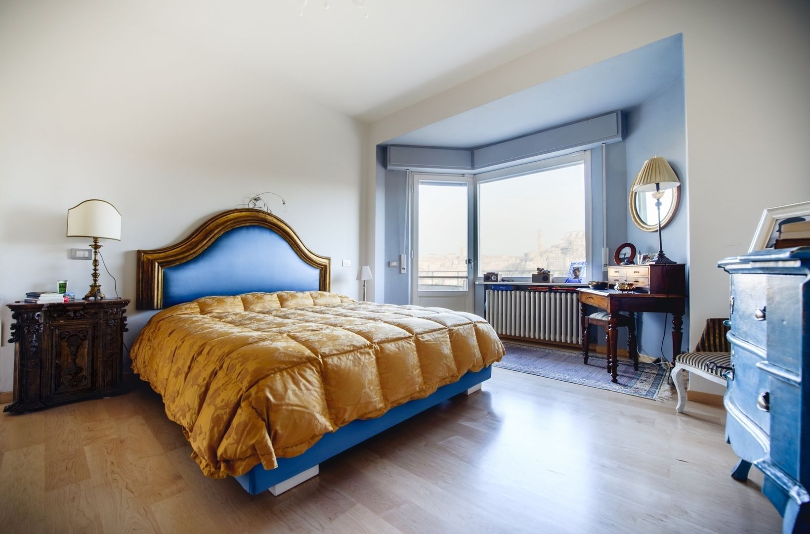 Natural light in the bedroom Studio Prospettiva Chambre moderne