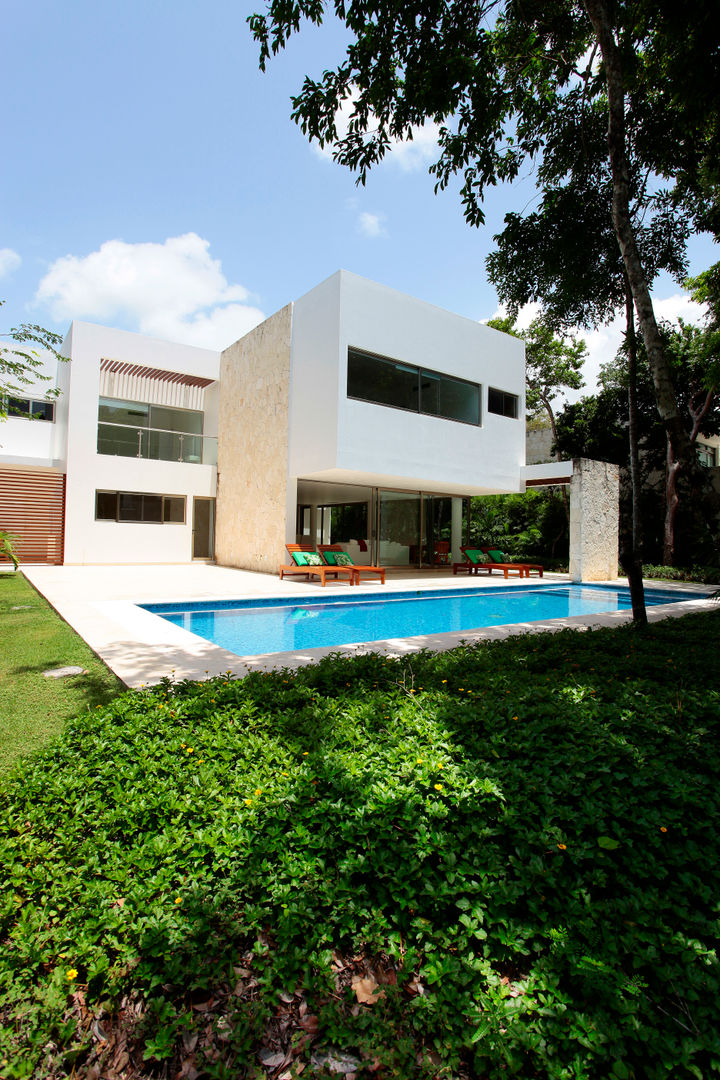 Casa T, Enrique Cabrera Arquitecto Enrique Cabrera Arquitecto Casas modernas: Ideas, imágenes y decoración