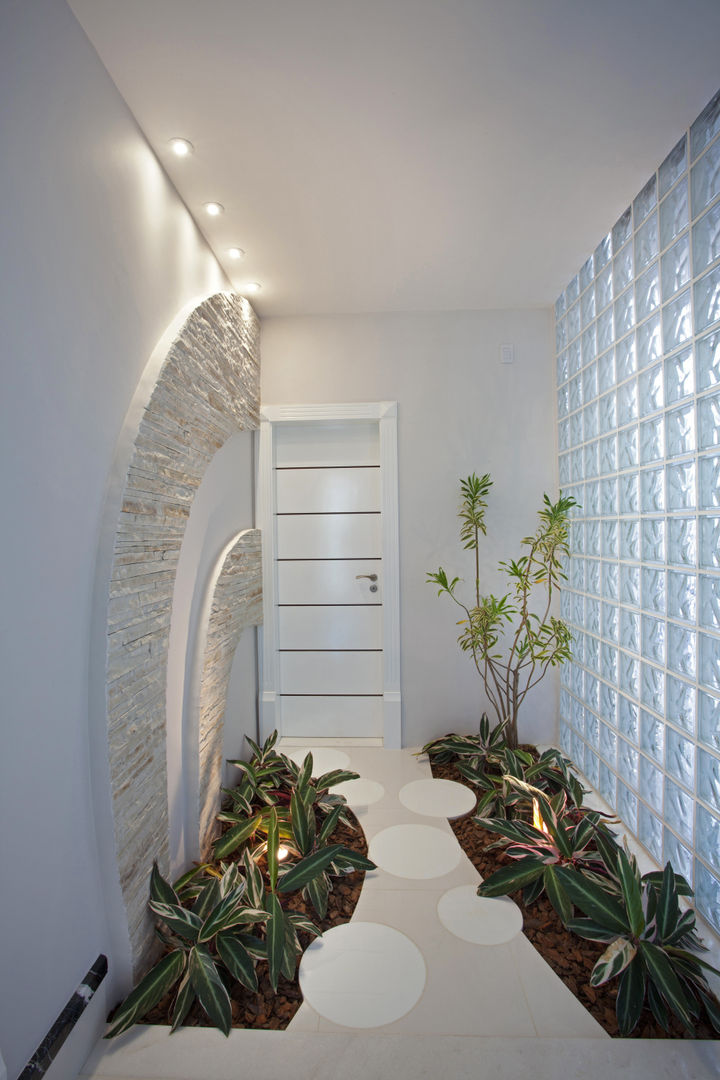 homify Modern corridor, hallway & stairs