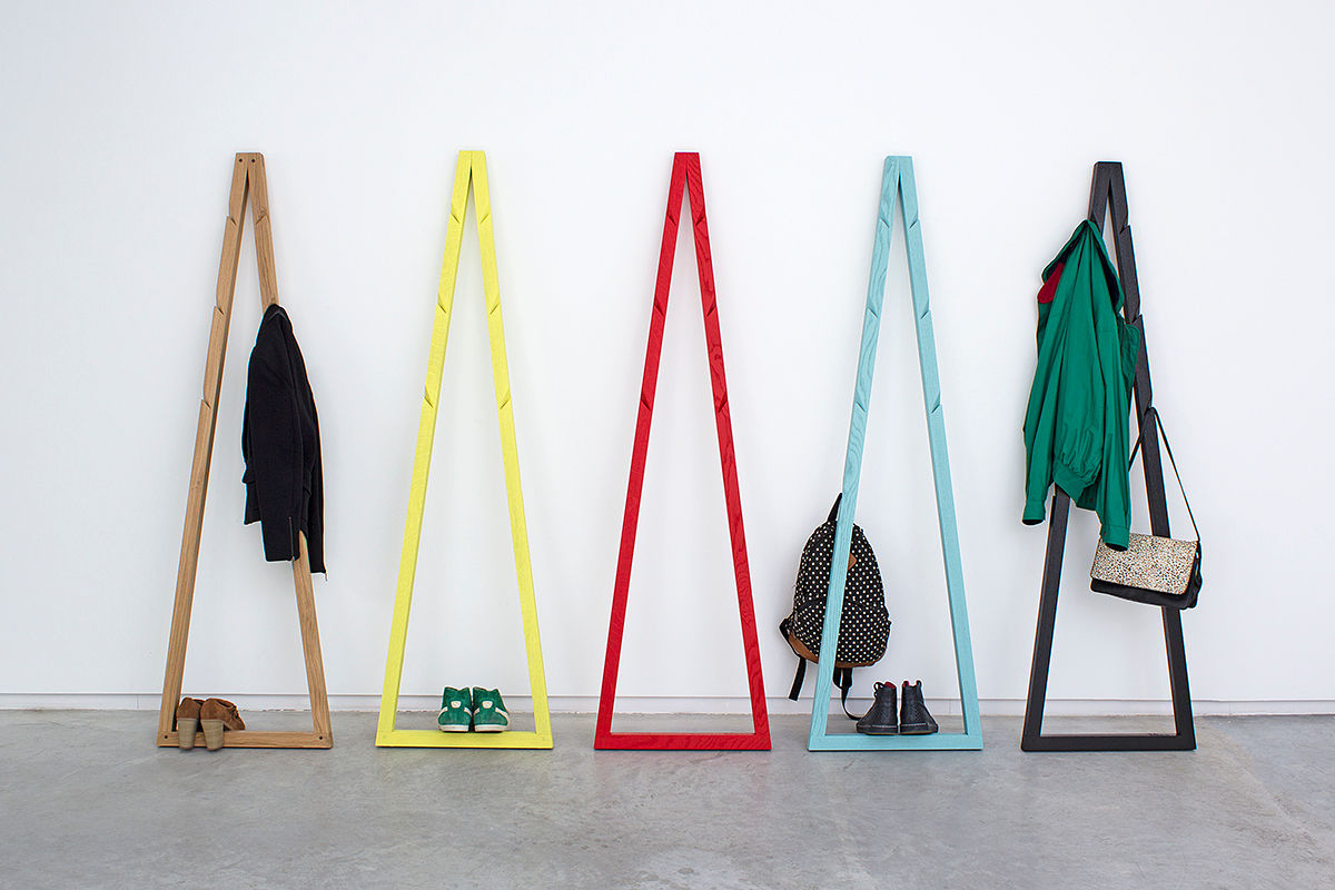 Pendura Coat Stand homify Salas de estilo minimalista Almacenamiento