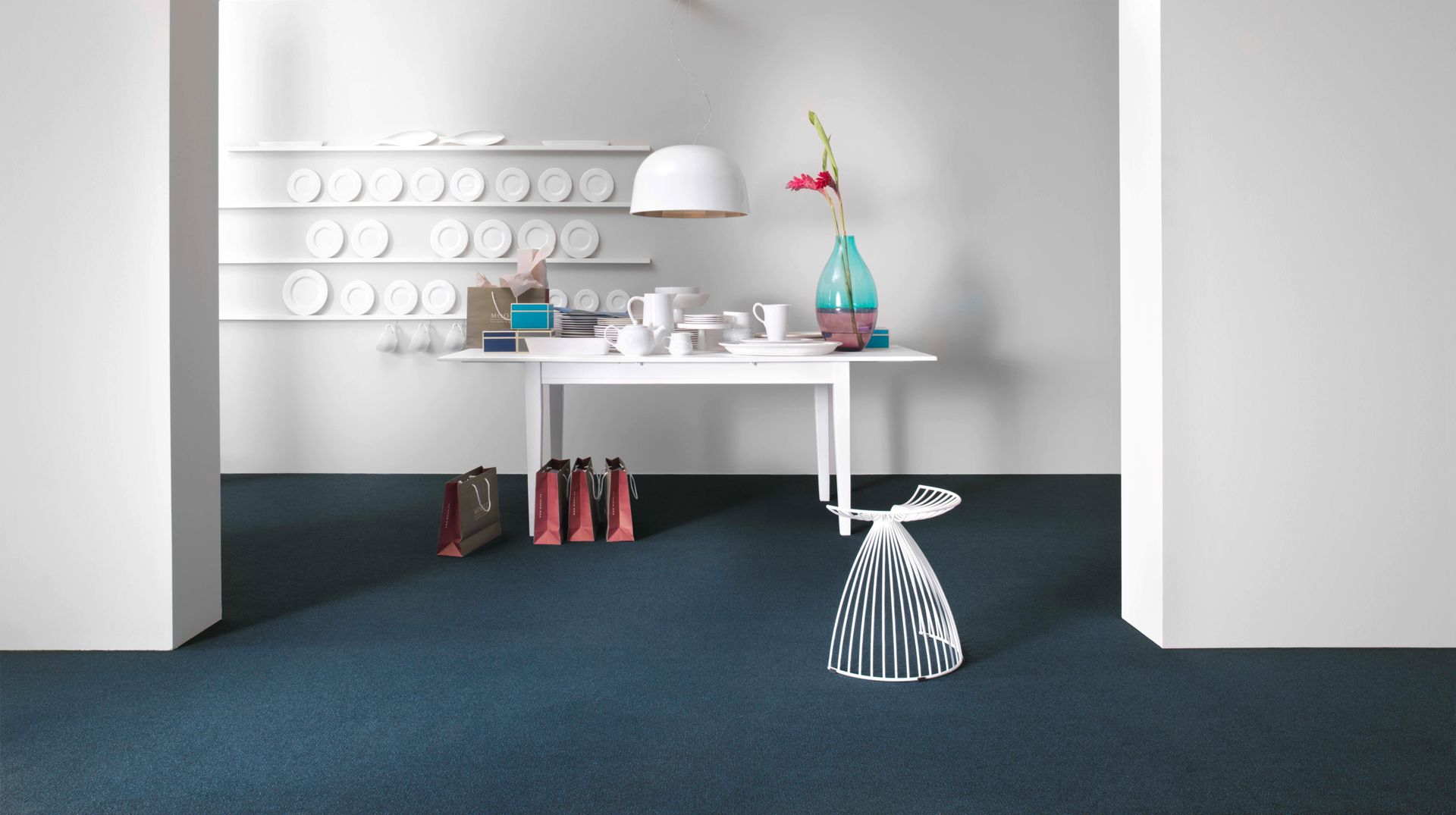 BUSINESS-CLASS FÜR DEN BODEN: DIE NEUE „PROJECTION“ VON VORWERK , Vorwerk flooring Vorwerk flooring أرضيات Carpets & rugs