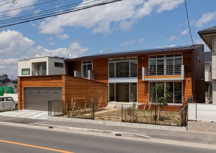 羽根の家, 有限会社笹野空間設計 有限会社笹野空間設計 Modern houses