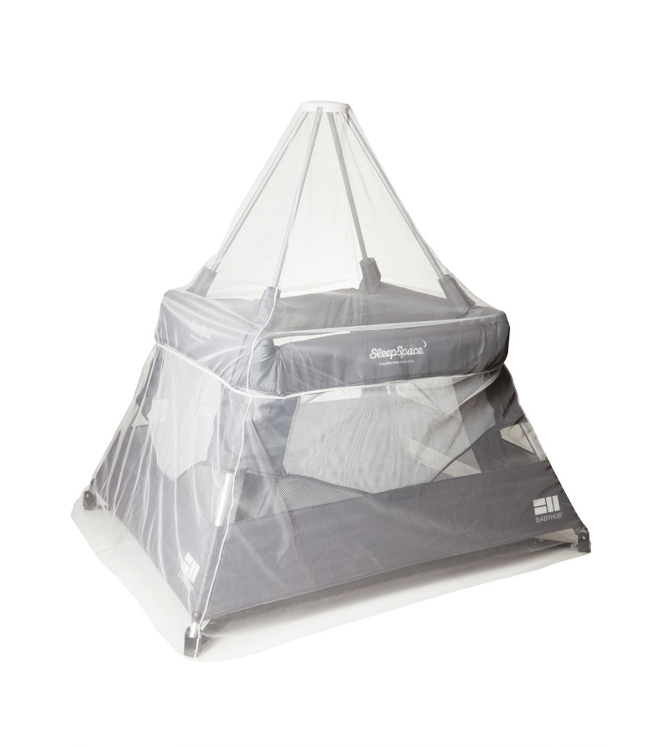 BabyHub SleepSpace Travel Cot with netting in Pebble homify Дитяча кімната Ліжка та дитячі ліжечка