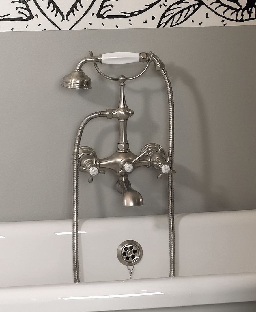 Complete wall bath/shower mixer HORUS Classic style bathroom