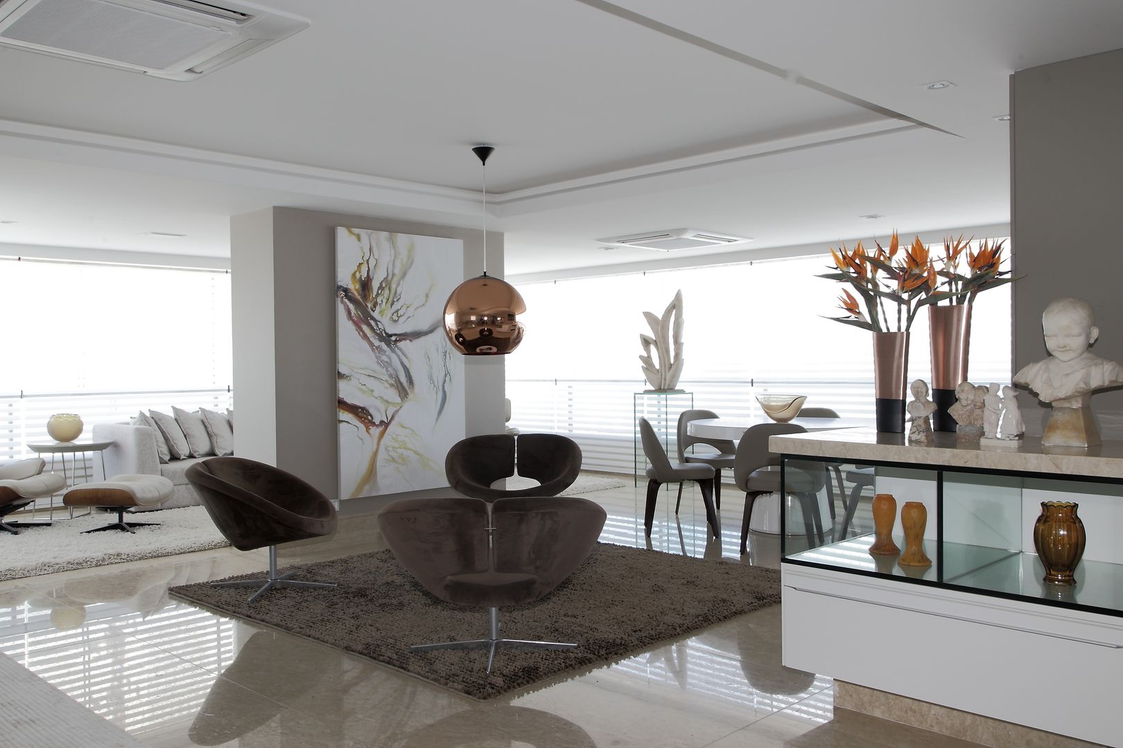 APARTAMENTO 300m2 - CASA FORTE- RECIFE-PE, ROMERO DUARTE & ARQUITETOS ROMERO DUARTE & ARQUITETOS Modern living room