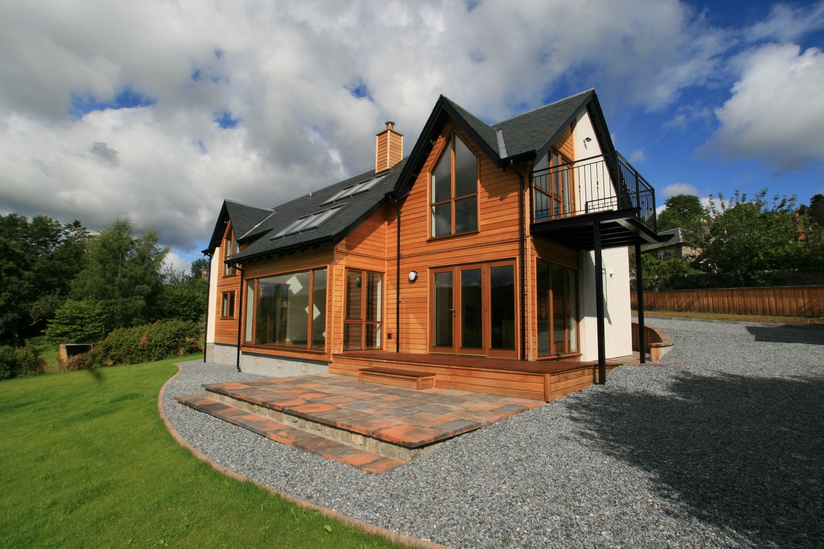 Siberian Larch Cladding by Russwood Russwood - Flooring - Cladding - Decking Modern houses