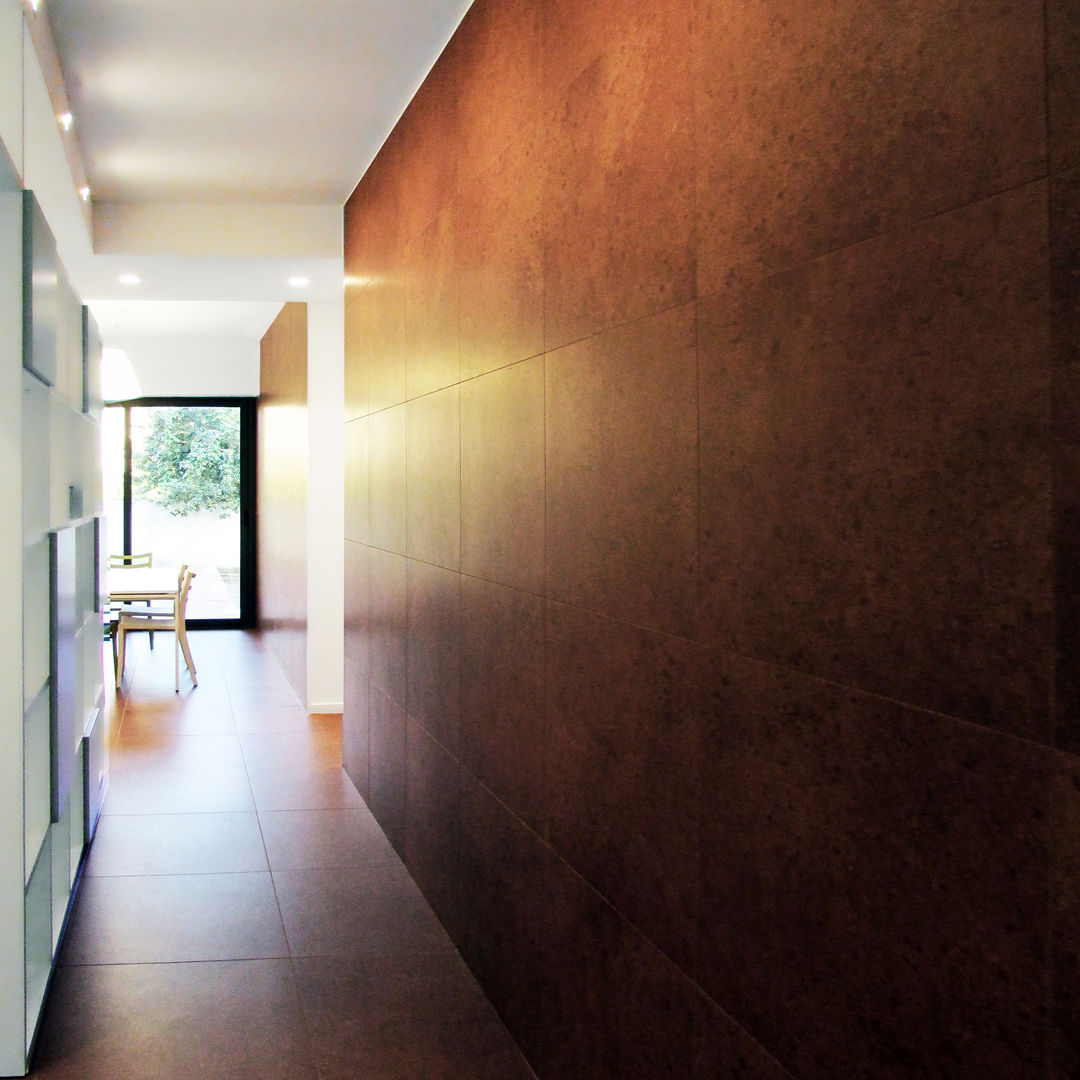 RISTRUTTURAZIONE GC7, Studio Proarch Studio Proarch Modern walls & floors