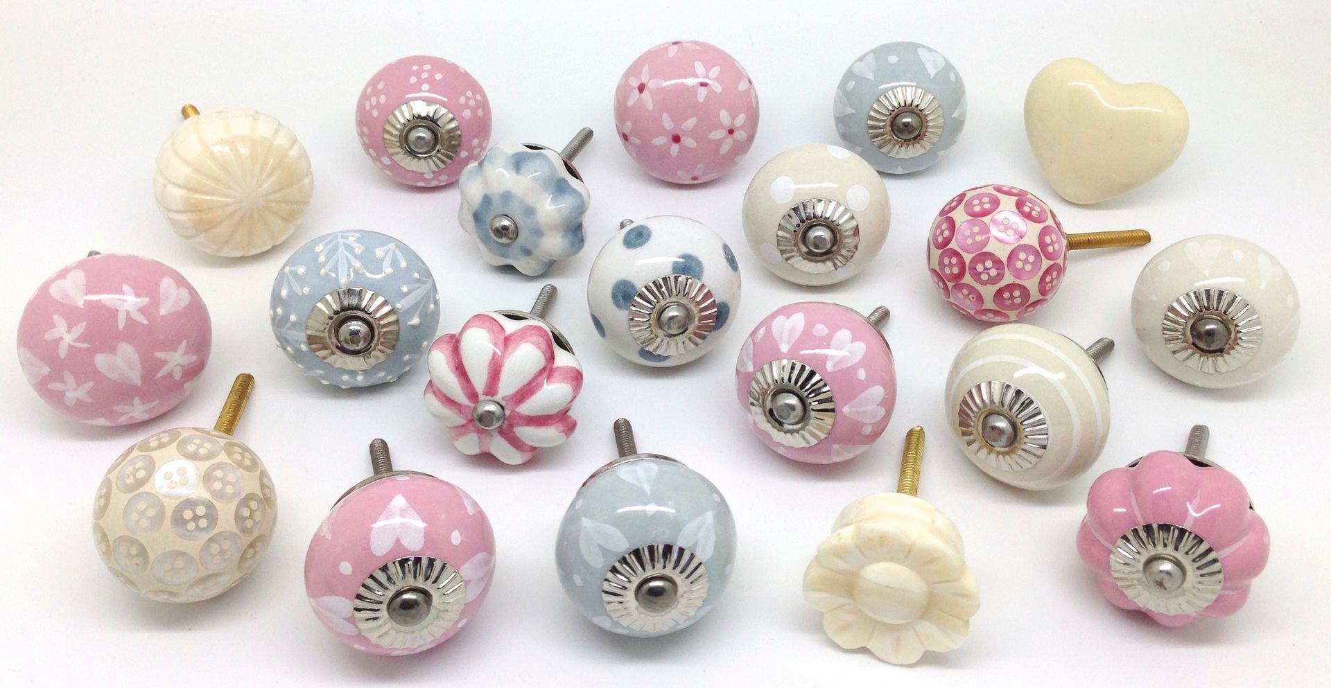 Beau Rose A Stunning set of 20 mixed cupboard door knobs These Please Ltd Eclectic style kitchen Cabinets & shelves