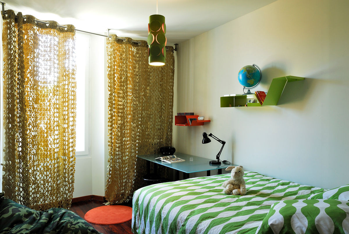 Chambres d'enfants, STEPHANIE MESSAGER STEPHANIE MESSAGER Eclectic style nursery/kids room