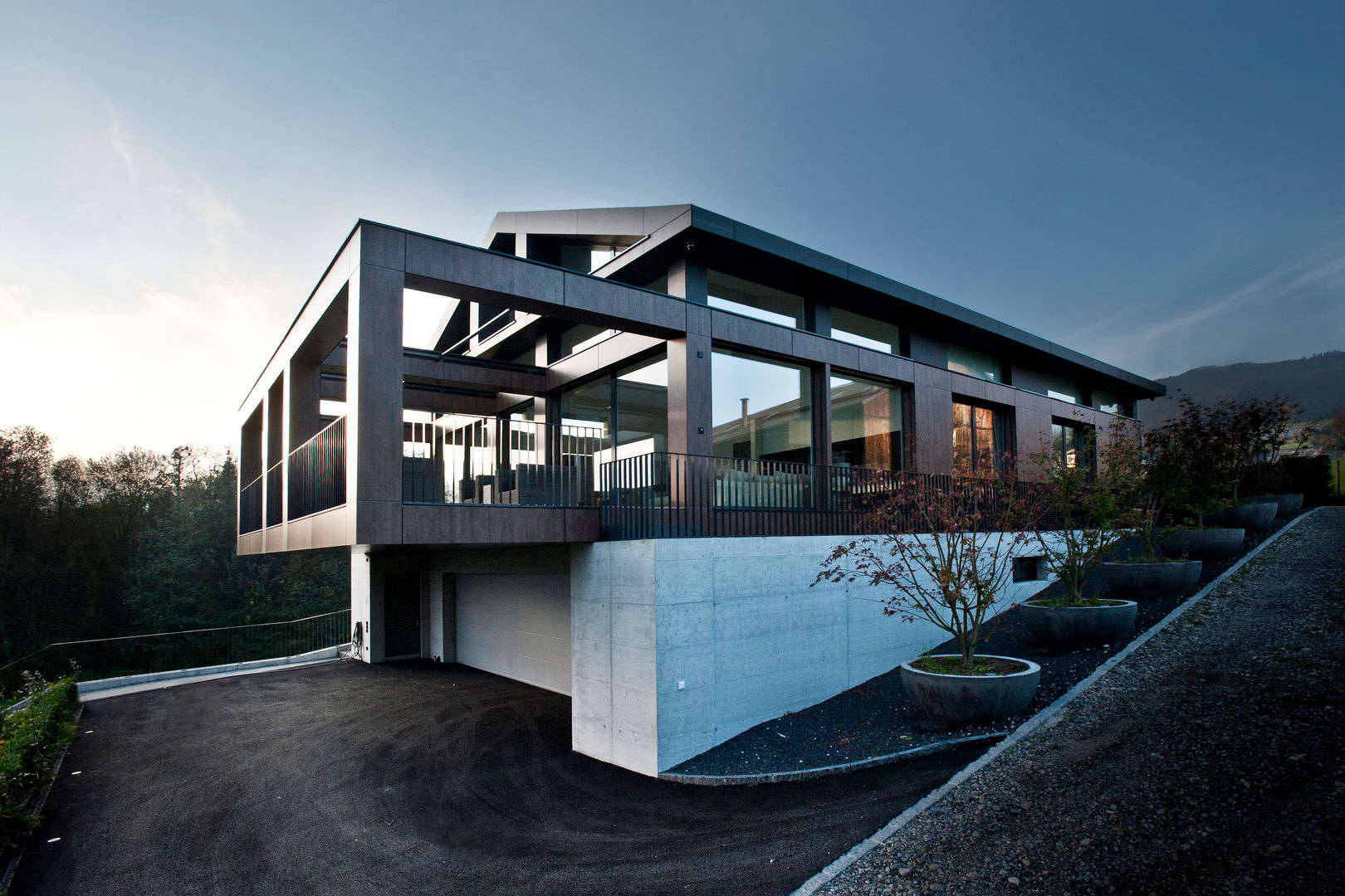 EFH - "SOLAR PUZZLE", SimmenGroup Holding AG SimmenGroup Holding AG Casas estilo moderno: ideas, arquitectura e imágenes