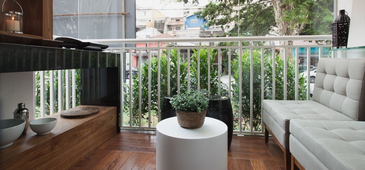 Freguesia do Ó | Decorados, SESSO & DALANEZI SESSO & DALANEZI Modern style balcony, porch & terrace