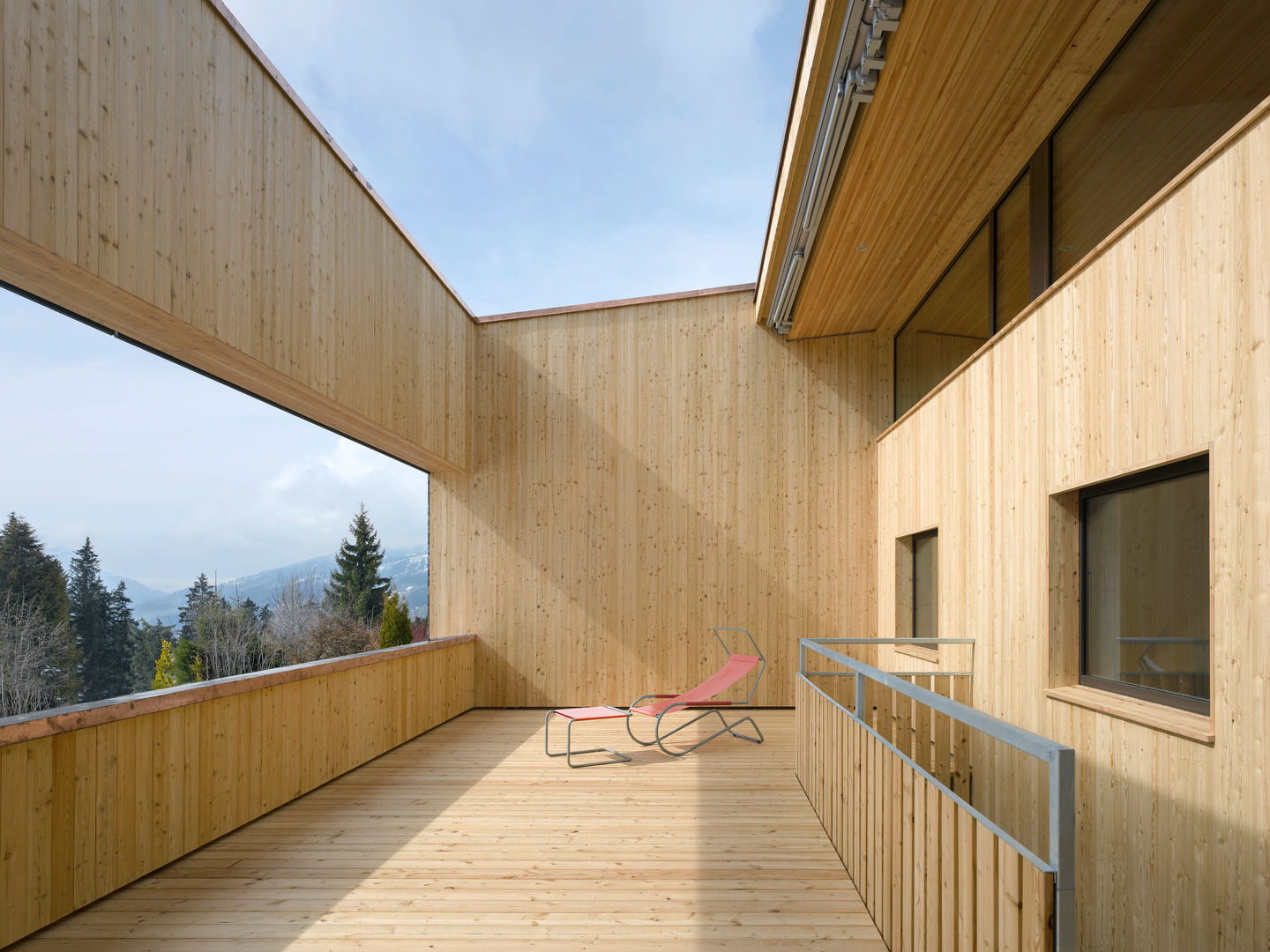 Passivhaus Vogel, Diethelm & Spillmann Diethelm & Spillmann Balcones y terrazas de estilo moderno