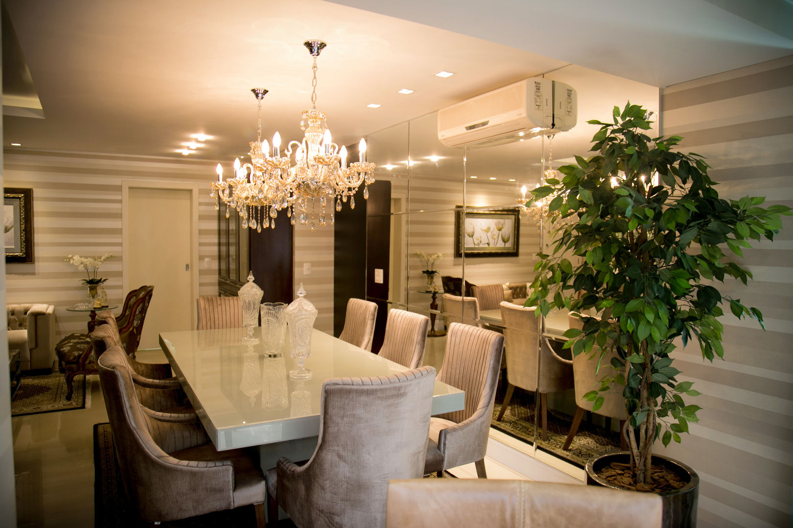 Apartamento Alameda Janeiro 2015, Cas Arquitetos Associados Cas Arquitetos Associados Salas de jantar clássicas