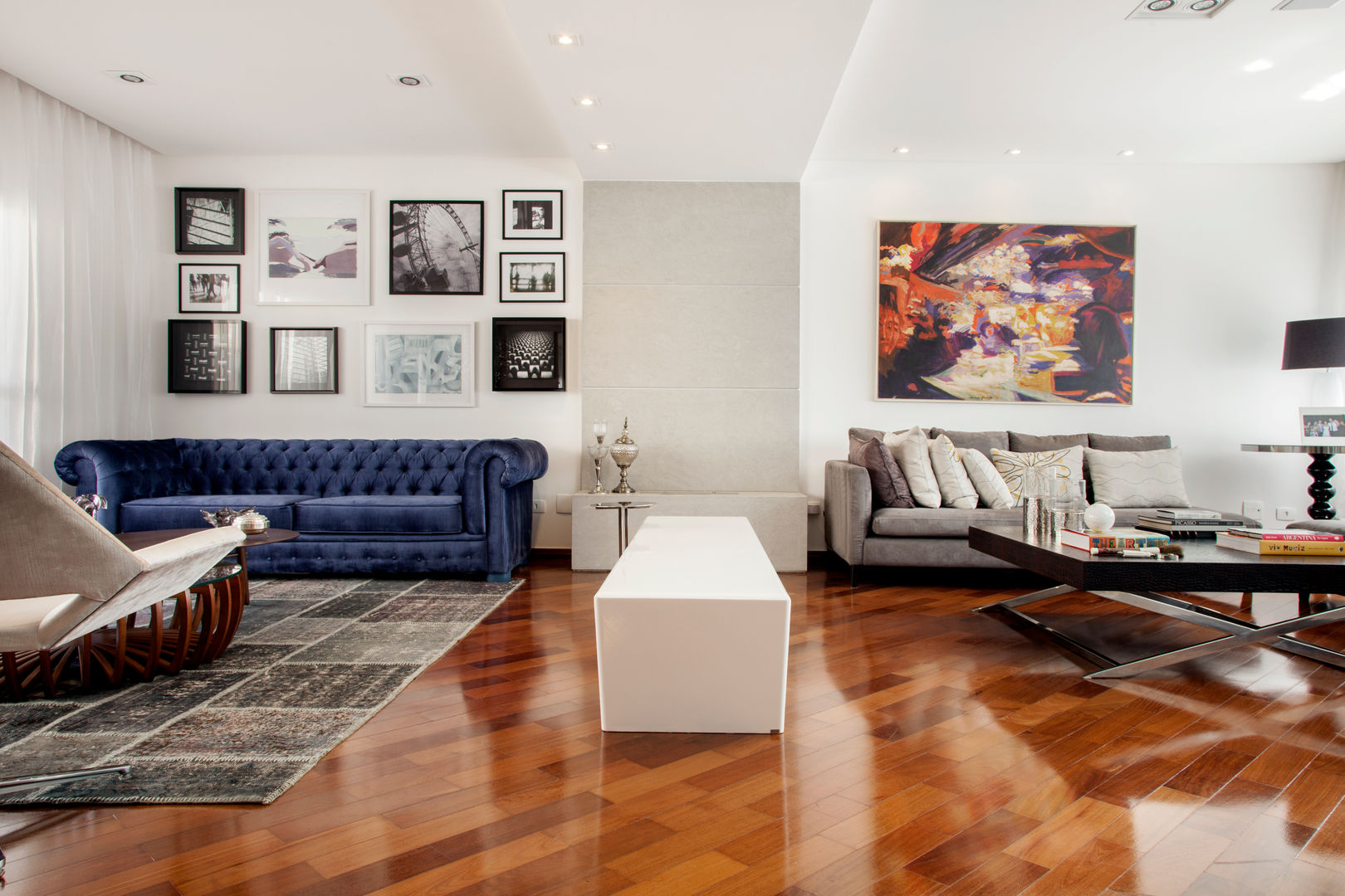 CASA MN | PLANALTO PAULISTA, SÃO PAULO, SP., Michelle Machado Arquitetura Michelle Machado Arquitetura Modern living room Quartz