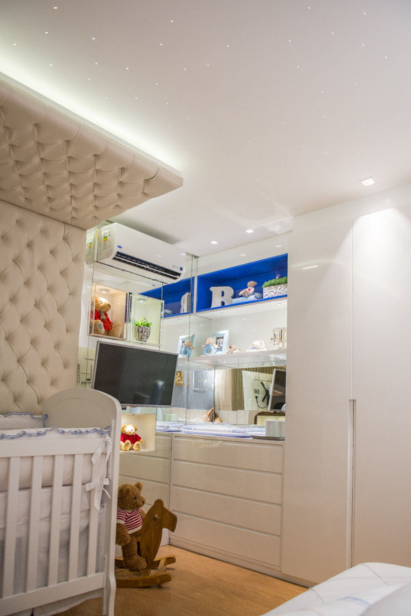 Quarto de Bebê, LM Arquitetura LM Arquitetura Nursery/kid’s room
