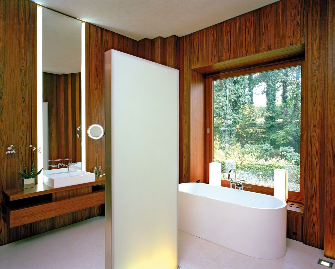 Privat Haus St. Gilgen, Austria, SilvestrinDesign SilvestrinDesign Modern Bathroom